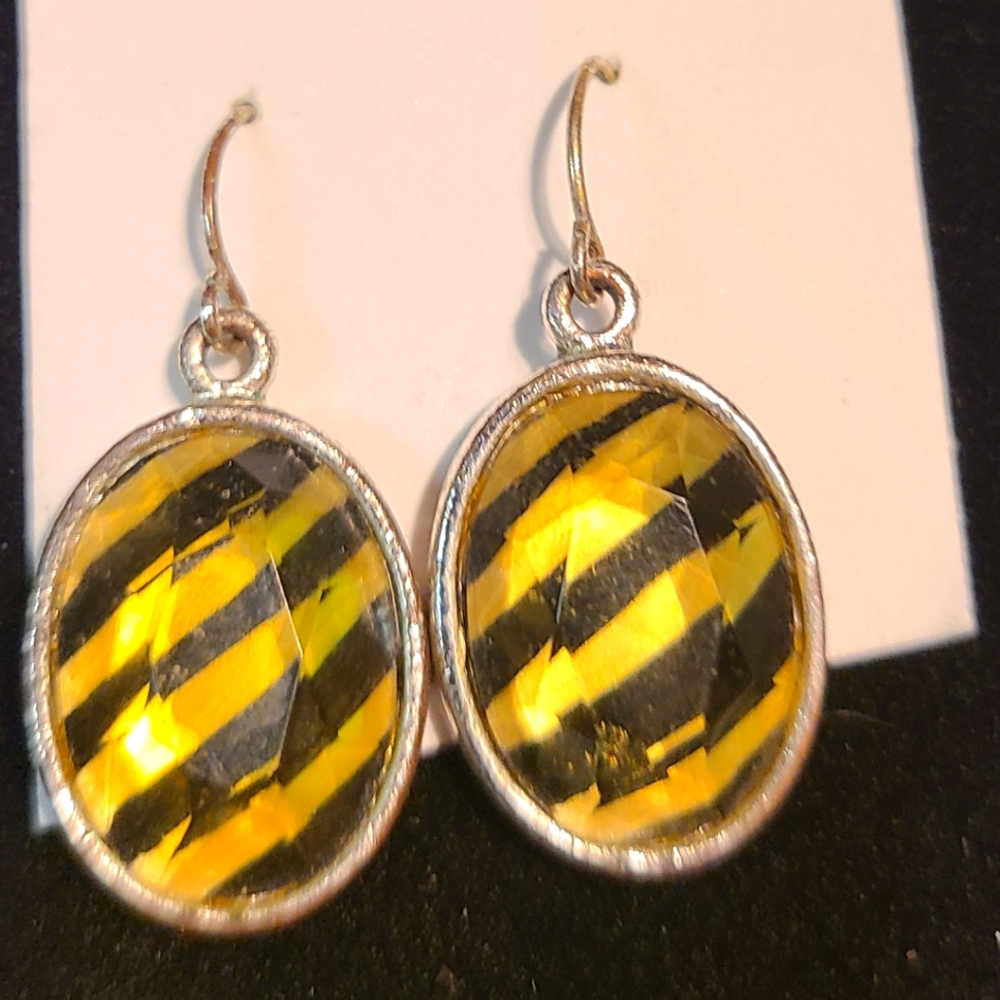 VINTAGE BEE STRIPED EARRINGS